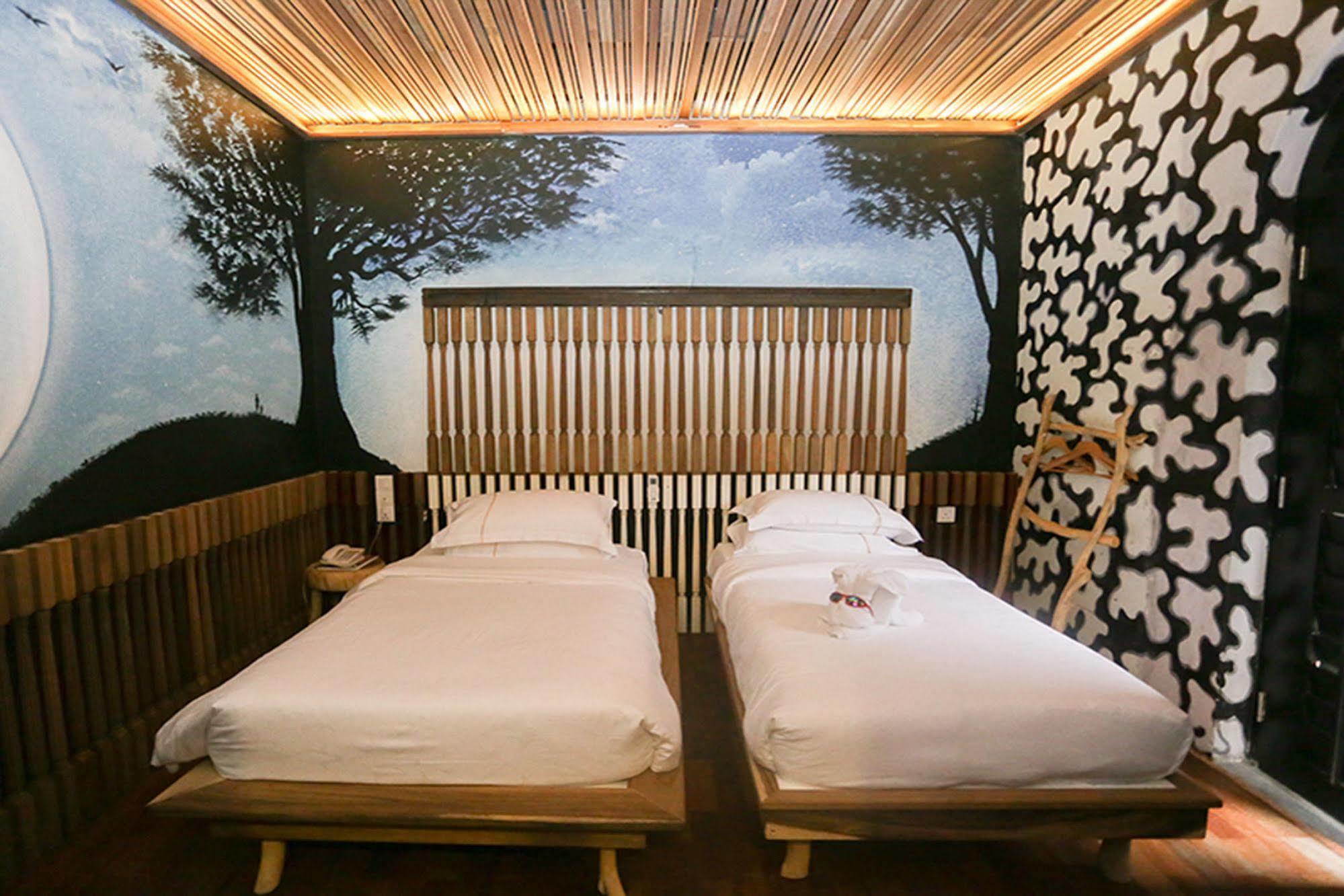 The Happy 8 Retreat @ Old Town Ipoh Hotel Екстериор снимка